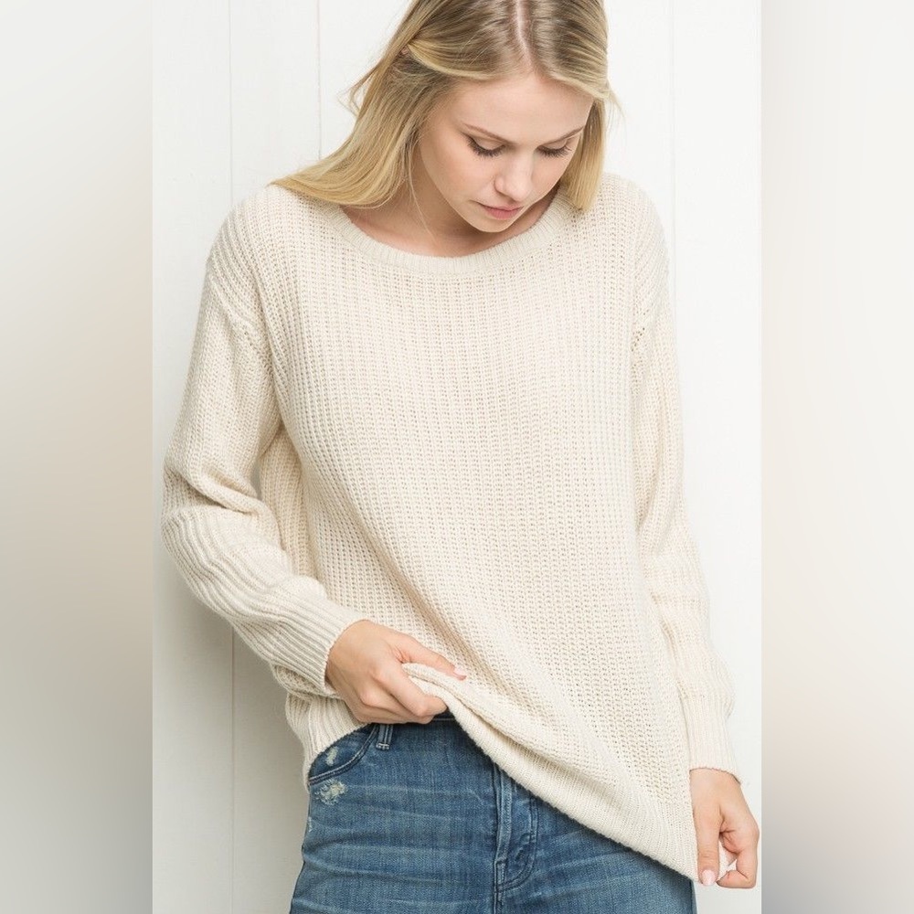 brandy melville ollie / leia cream knit sweater